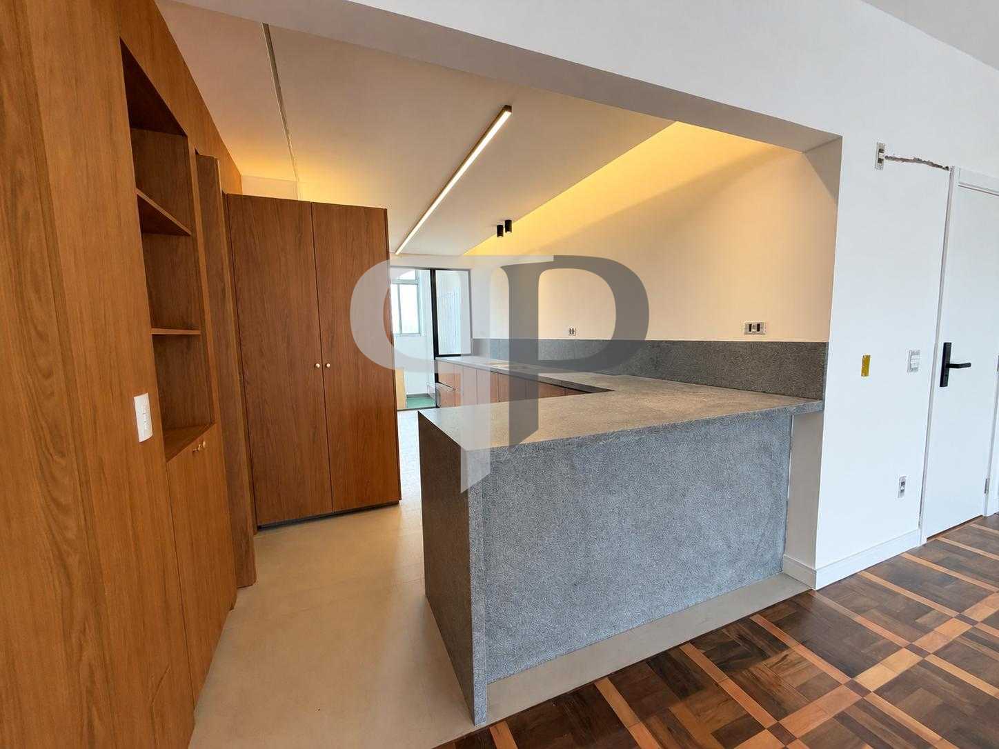 Apartamento com 3 quartos à venda, Centro, CURITIBA - PR