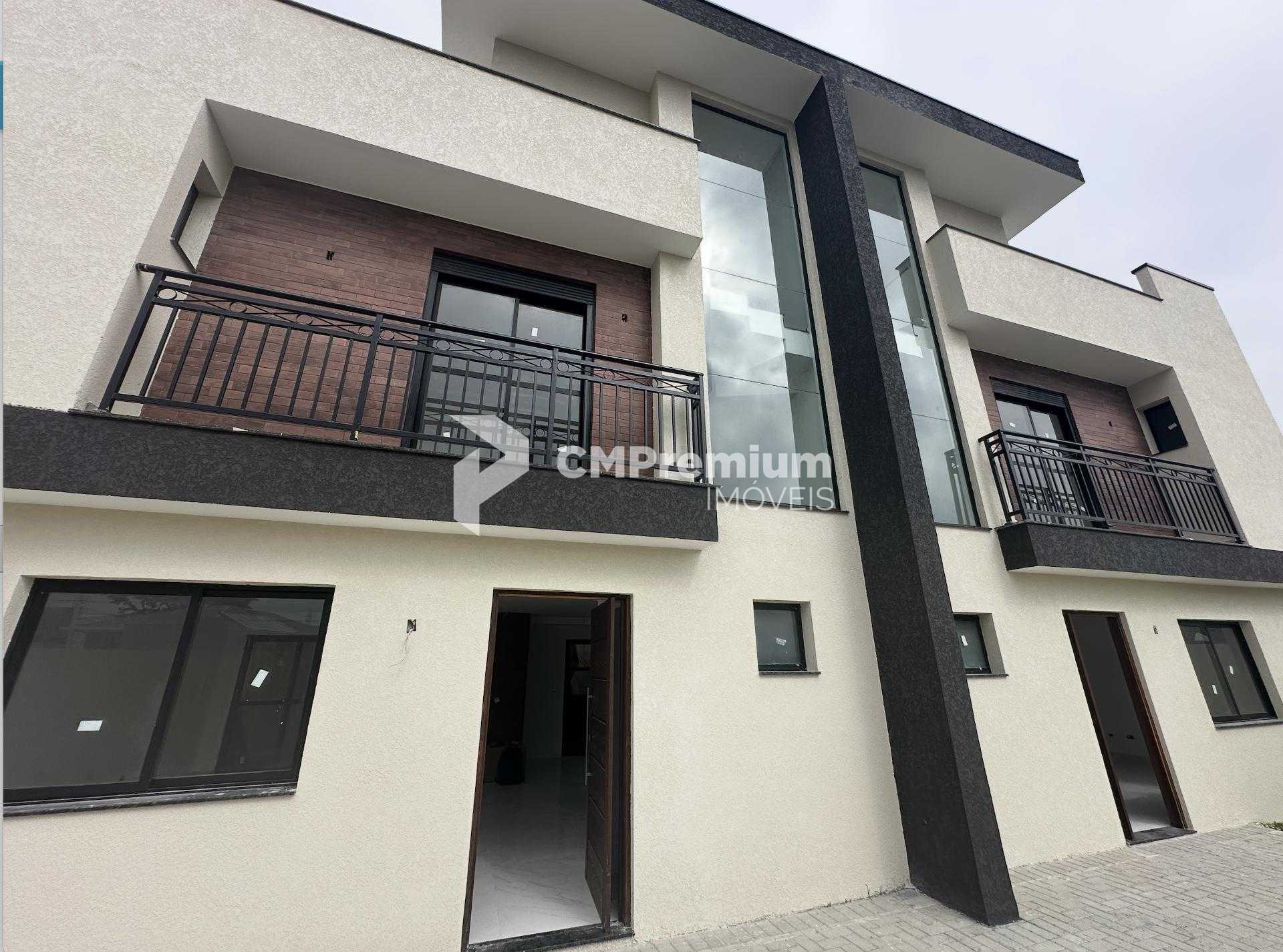 Sobrado novo no Uberaba, Curitiba PR, com 3 quartos  1 suíte ,...