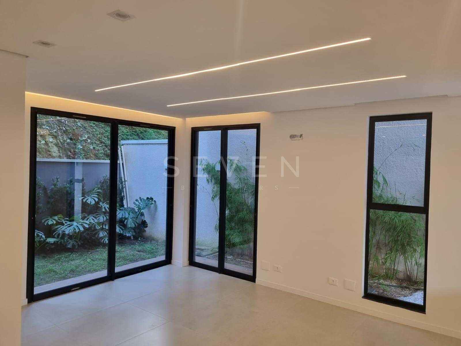 Casa em Condominio à venda, Santa Cândida, CURITIBA - PR