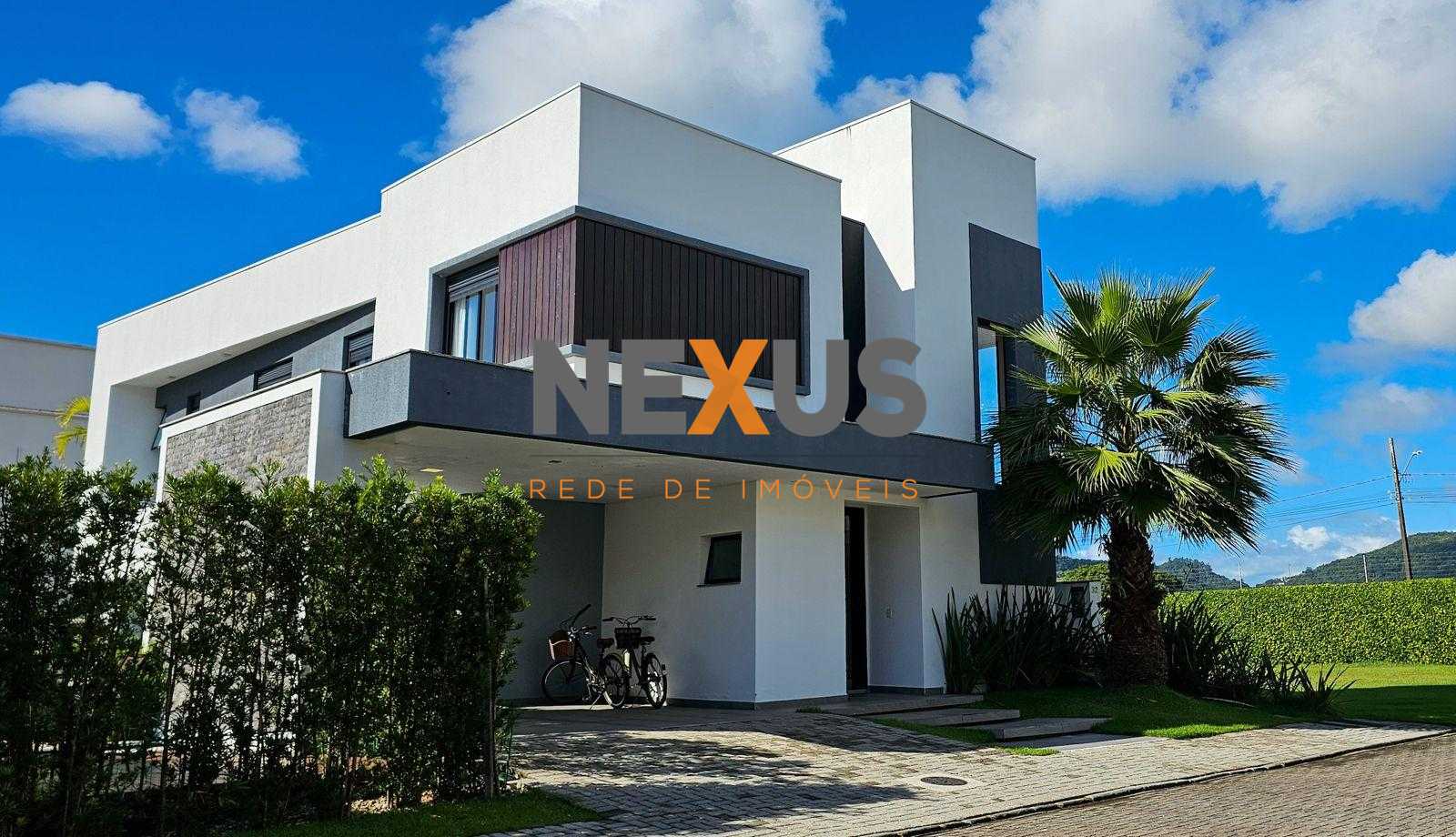 Casa à venda, 2 suítes, 2 demi-suítes, em condomínio, bairro d...