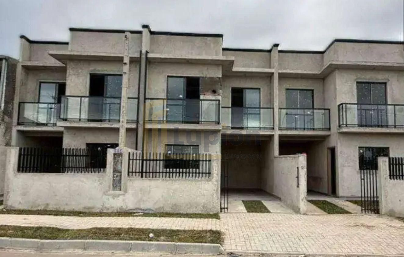 Sobrados novos no Tatuquara, divisa com Umbará. 3 quartos, áre...