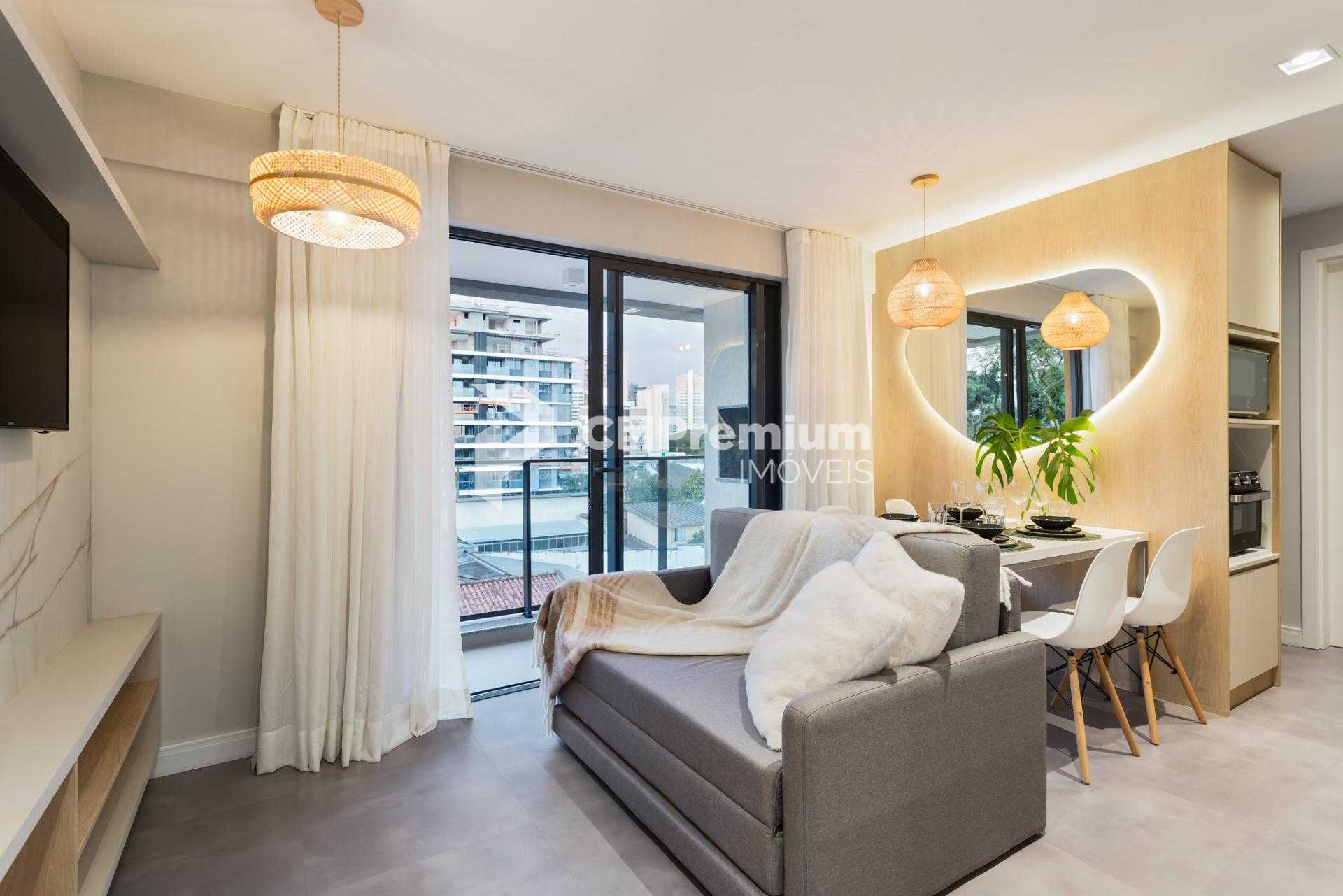 Studio à venda no Água Verde | Casa Modena com sacada e roofto...