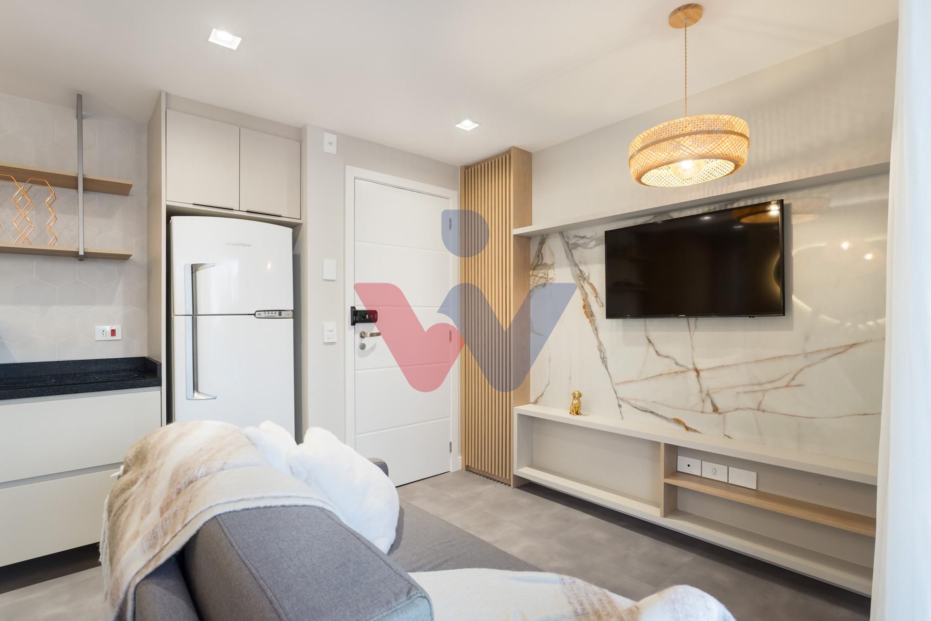 Studio à venda no Água Verde | Casa Modena com sacada e roofto...