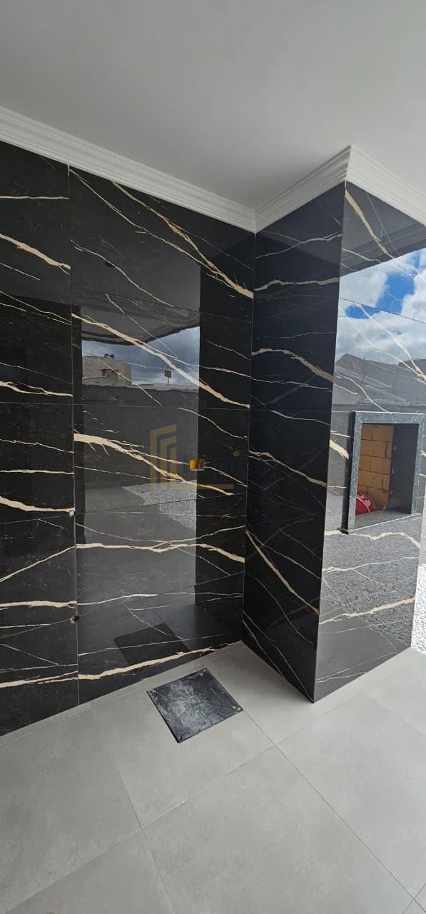 Casa à venda 3 quartos com suíte - Espaço gourmet com banheiro