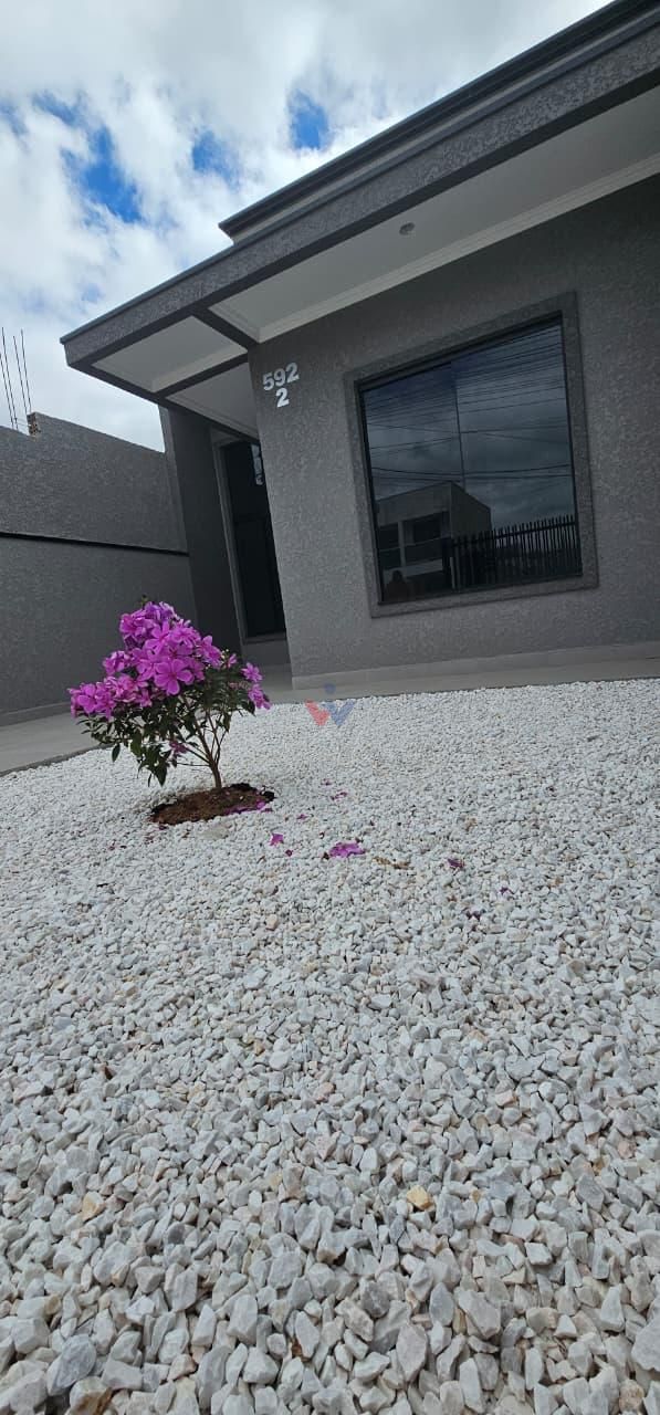 Casa à venda 3 quartos com suíte - Espaço gourmet com banheiro