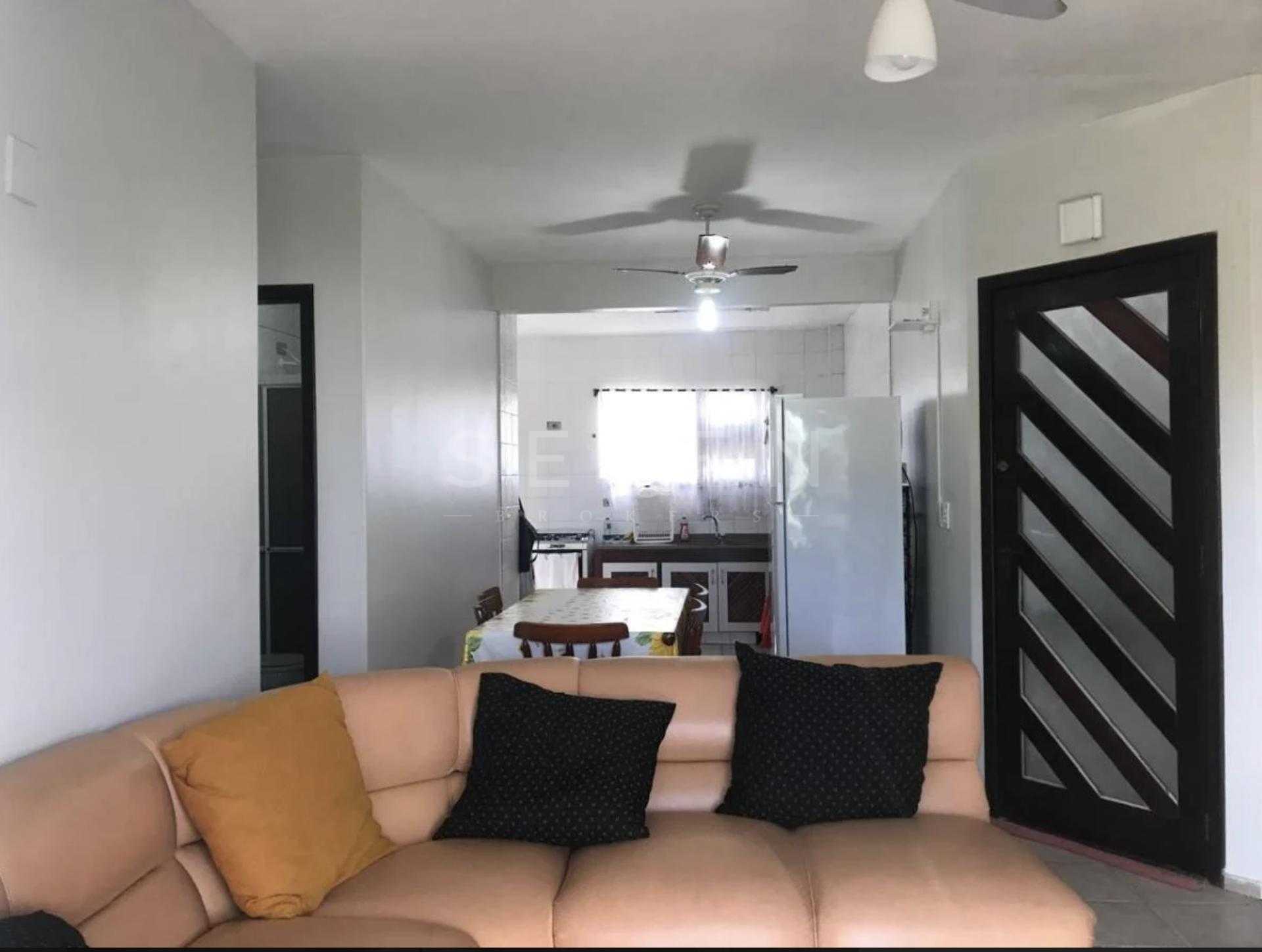 Apartamento pé na areia no Balneário Maresia - Itapoá SC