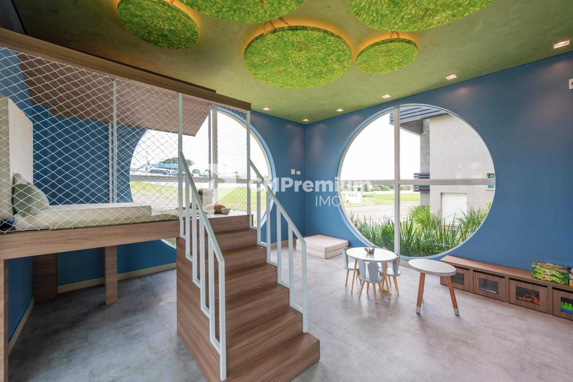 Terreno à venda, 220m2 no Boulevard Club Condominium - Xaxim, ...