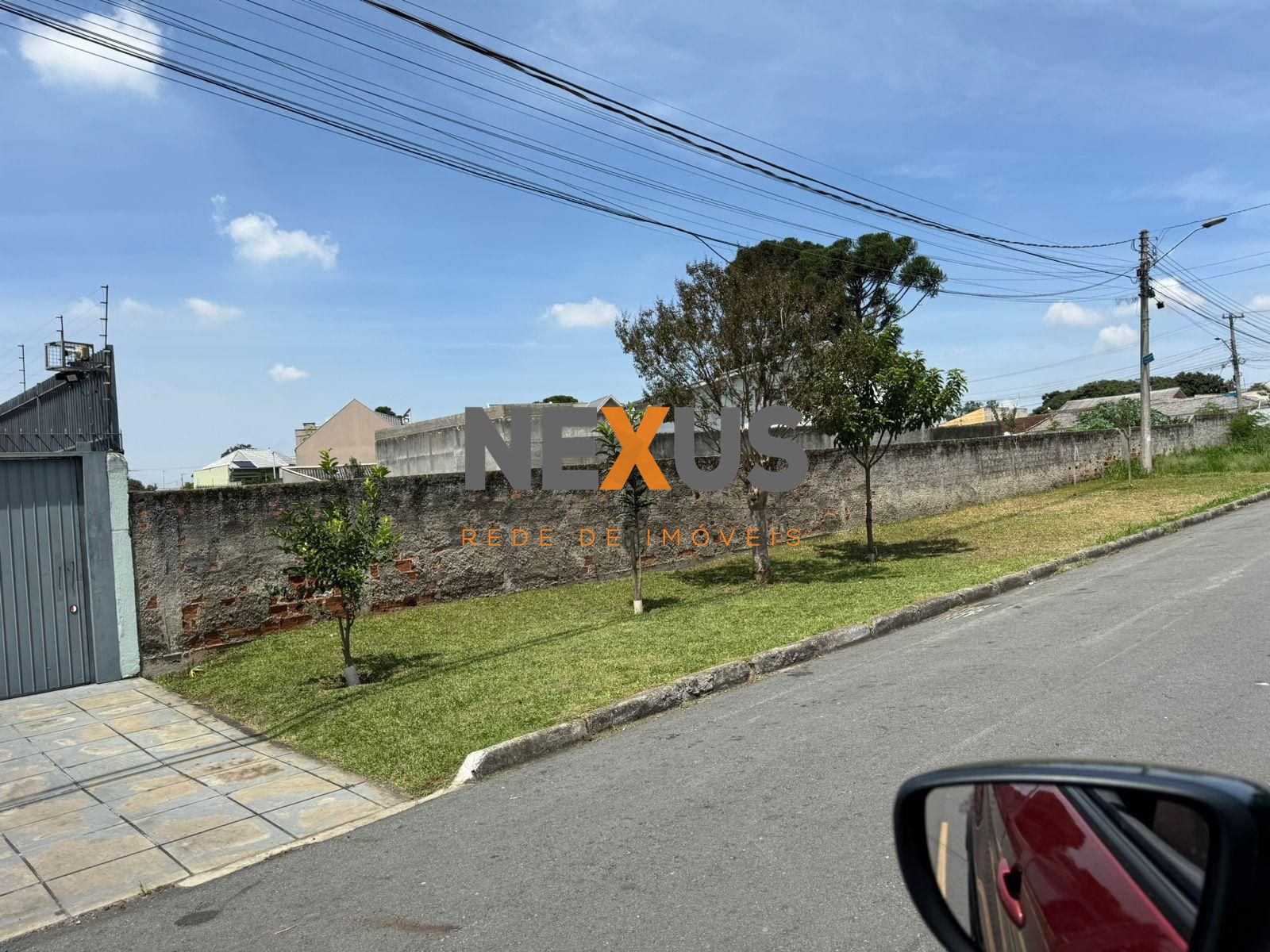 Terreno Z3 à venda no Guaíra, com 1.280 m2, ideal para sobrado...