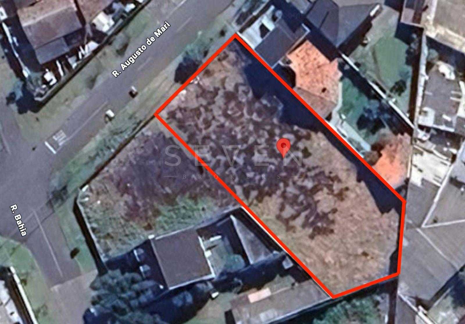 Terreno Z3 à venda no Guaíra, com 1.280 m2, ideal para sobrado...