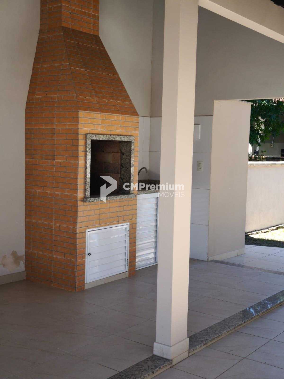 Casa à venda de 2 pavimentos com área gourmet, na Barra do Saí...