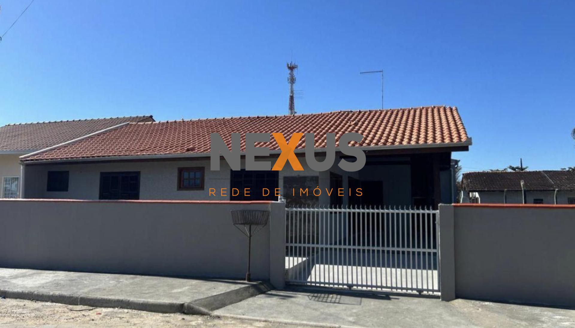 Casa térrea com 3 quartos e espaço gourmet a 365m da praia em ...