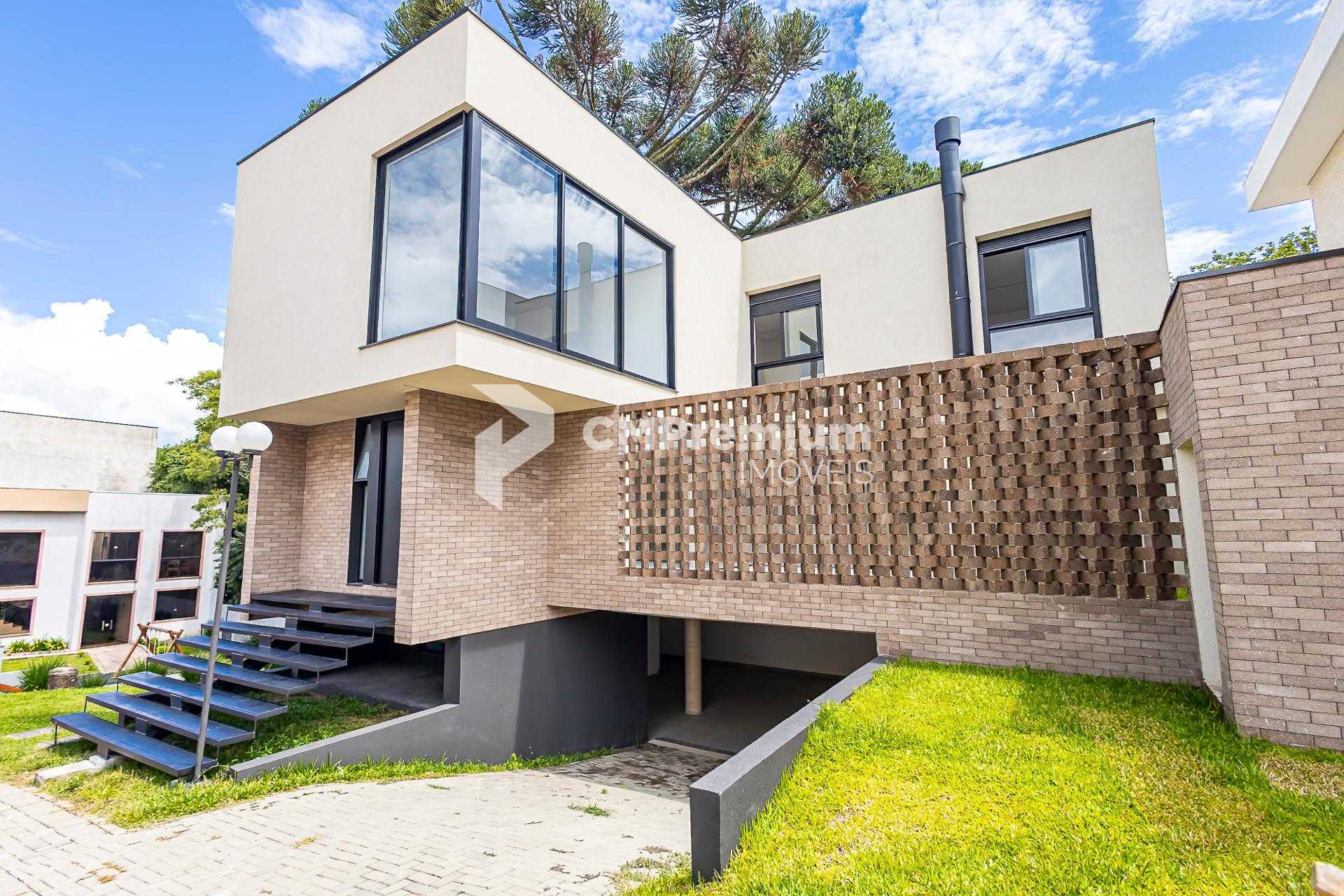 Casa à venda, de alto padrão, face norte, em condomínio fechad...