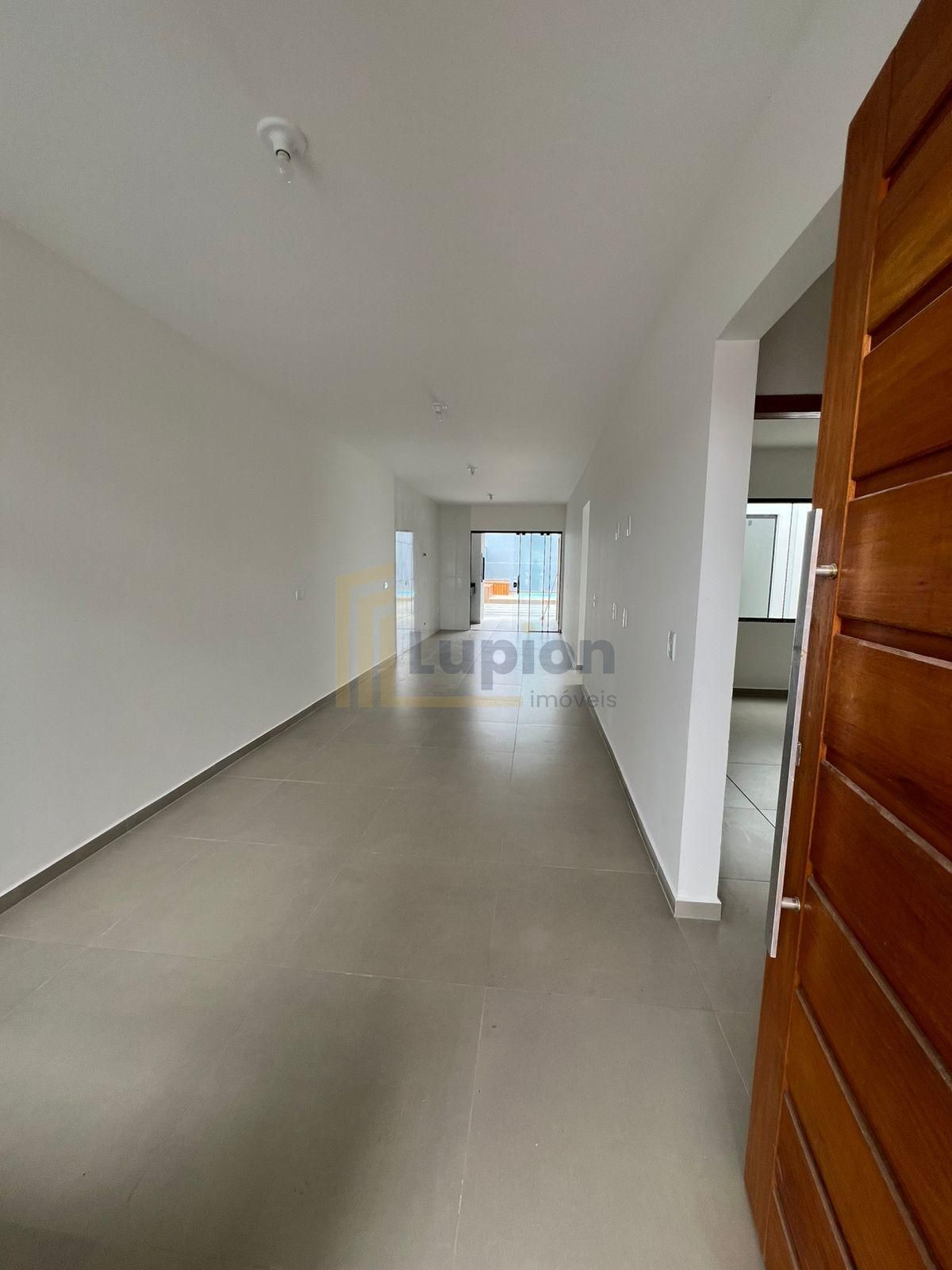 Casa nova com piscina à venda | 3 quartos  1 suíte  | 89,90 m ...