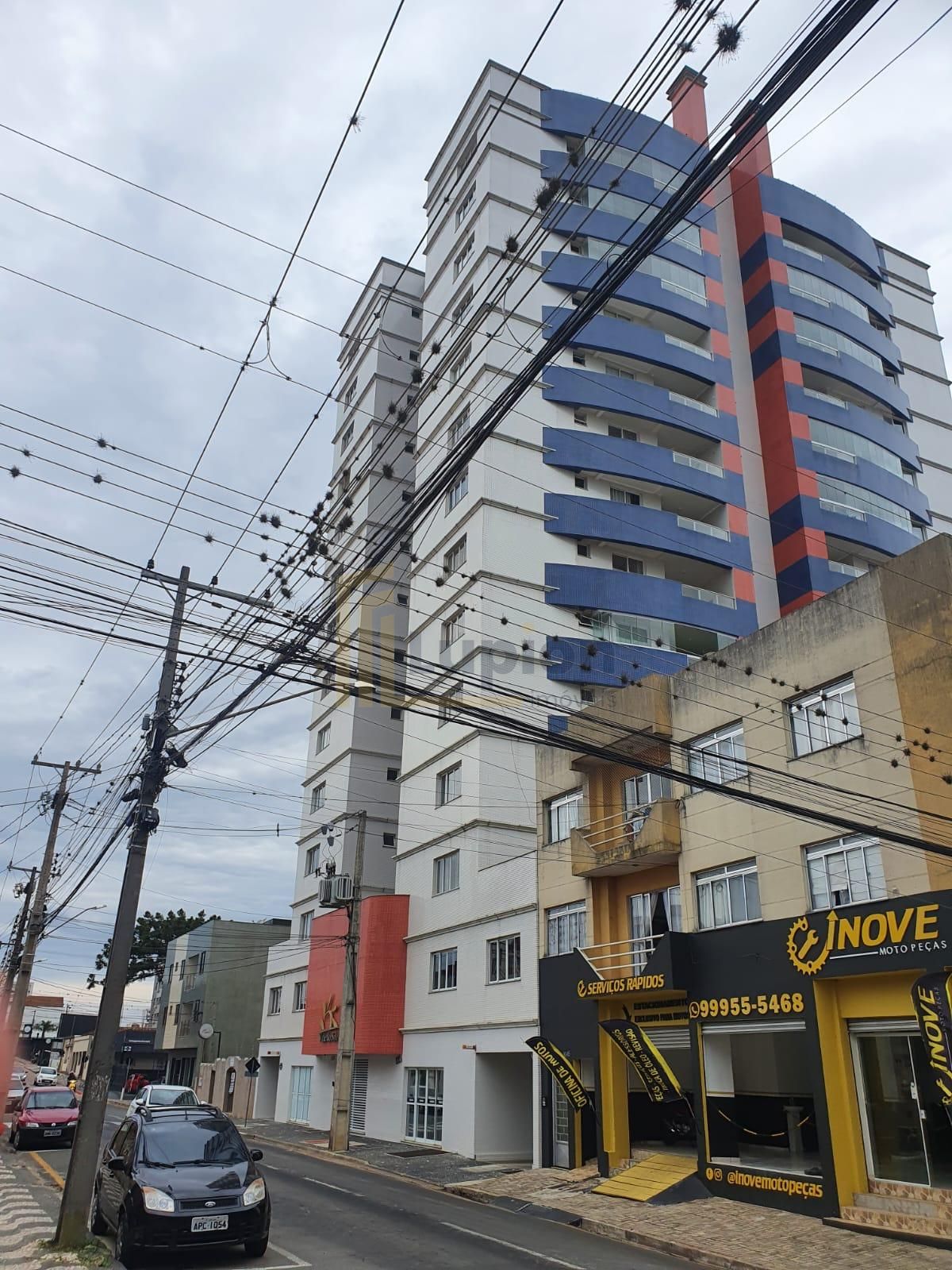Apartamento à venda na Rua Comendador Miro, com 3 quartos, 1 s...
