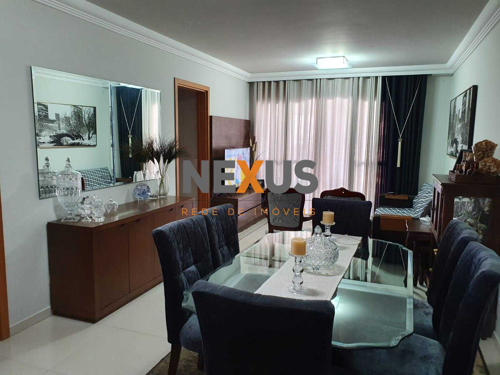 Apartamento à venda na Rua Comendador Miro, com 3 quartos, 1 s...