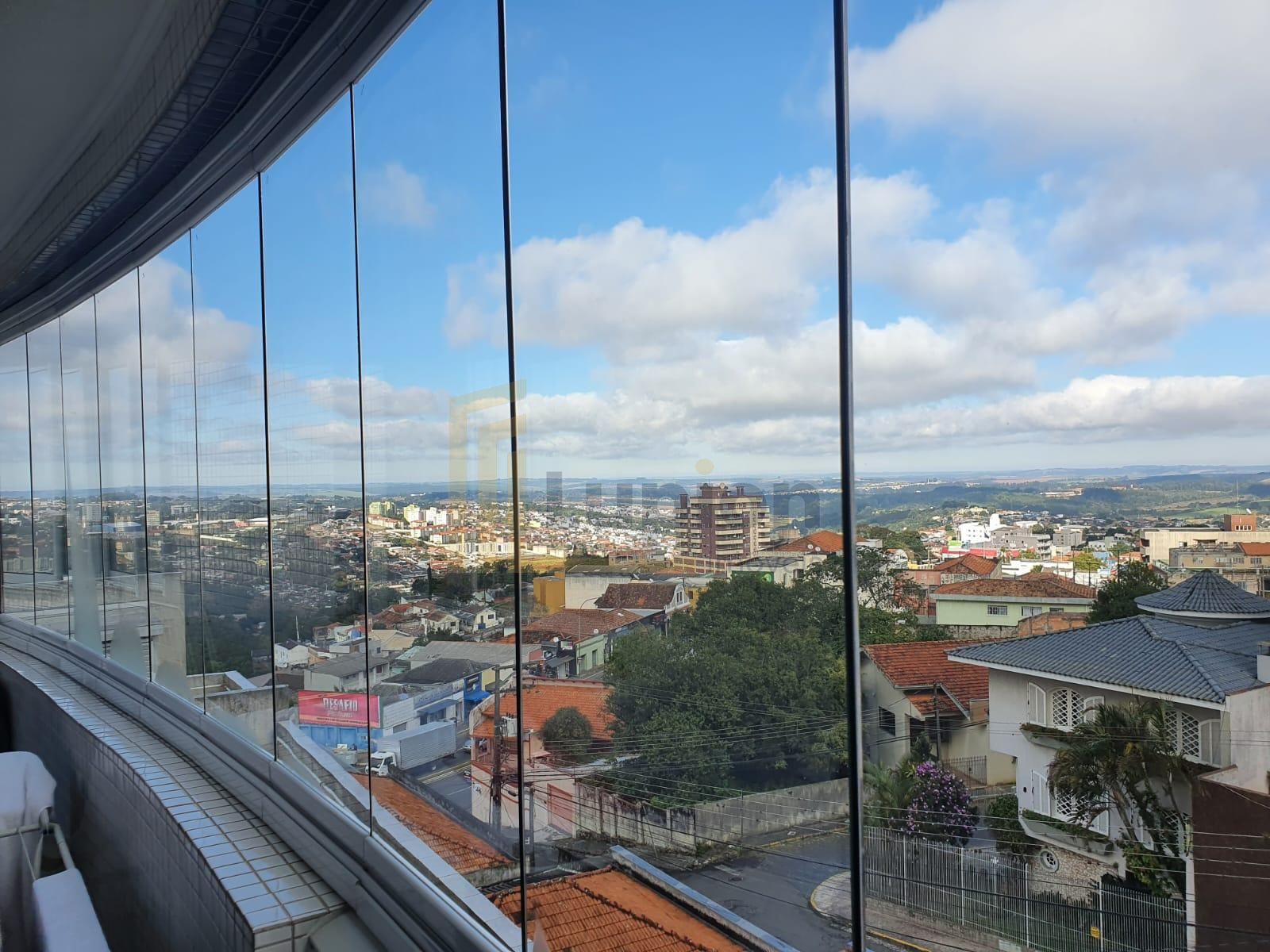 Apartamento à venda na Rua Comendador Miro, com 3 quartos, 1 s...