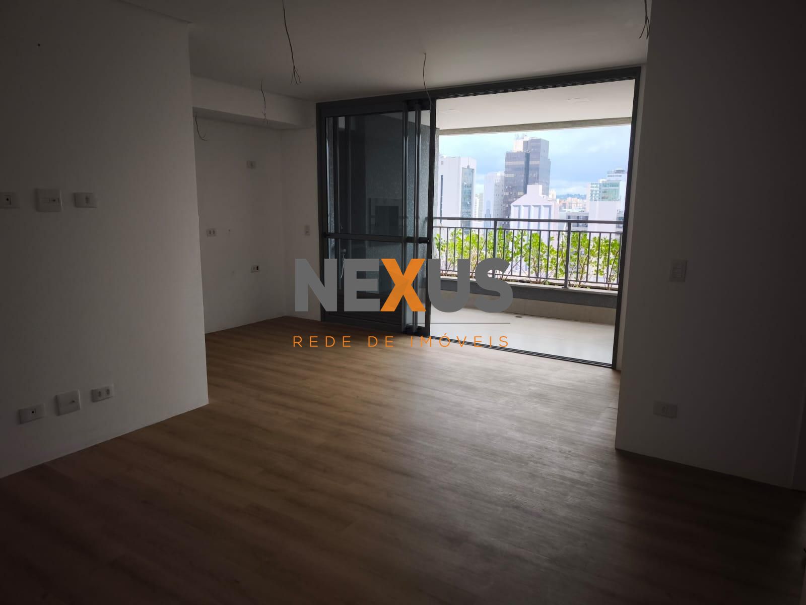 Apartamento no Centro de Curitiba | Edif. Bosco Centrale | 2 q...