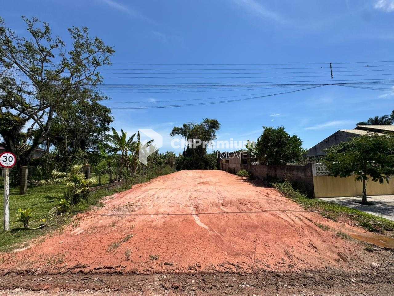 Terreno à venda  | 384m2  12x32m  a 450m do mar no Balneário P...