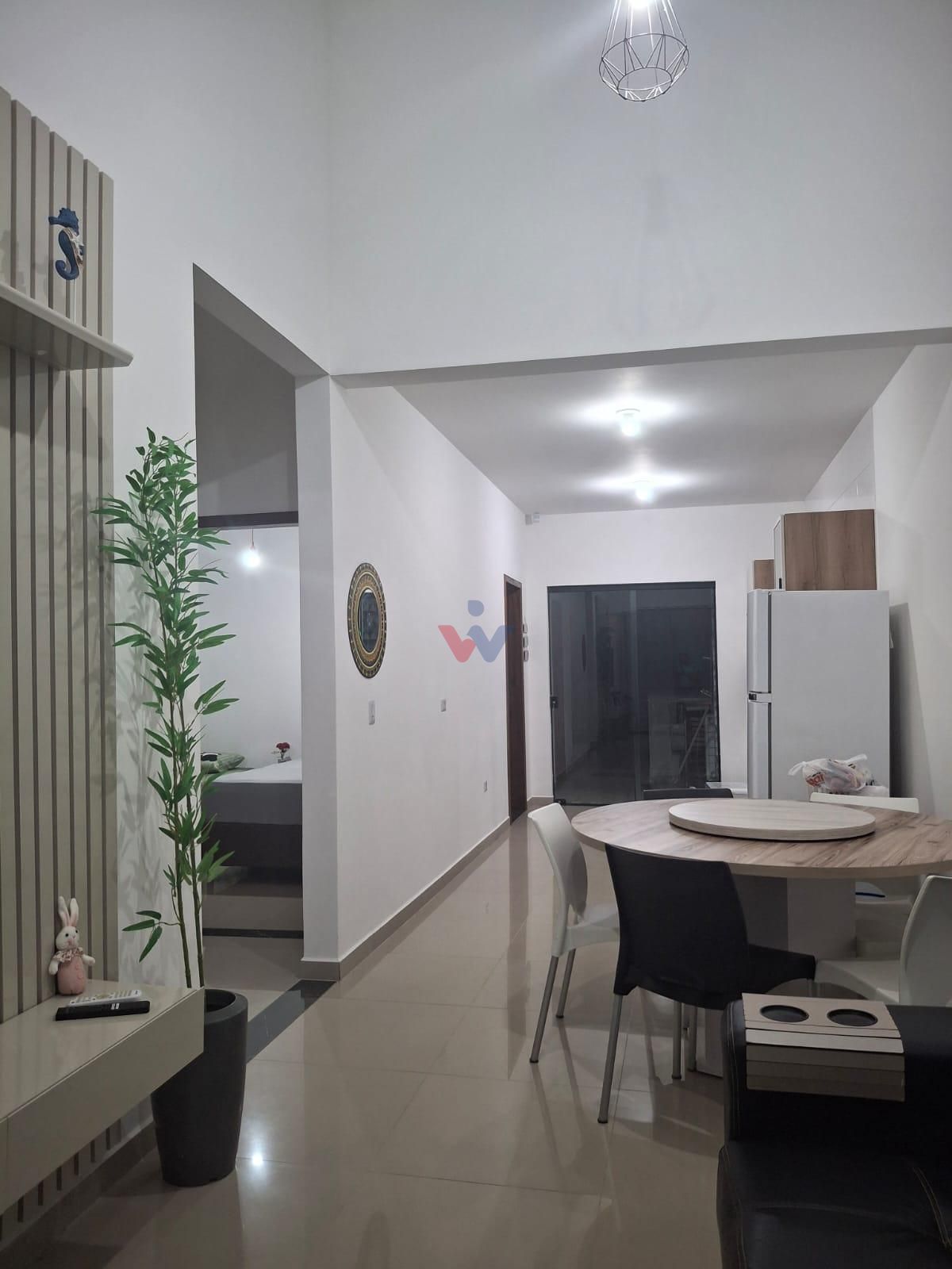 Casa com piscina à venda na Barra do Saí em Itapoá - 3 quartos...