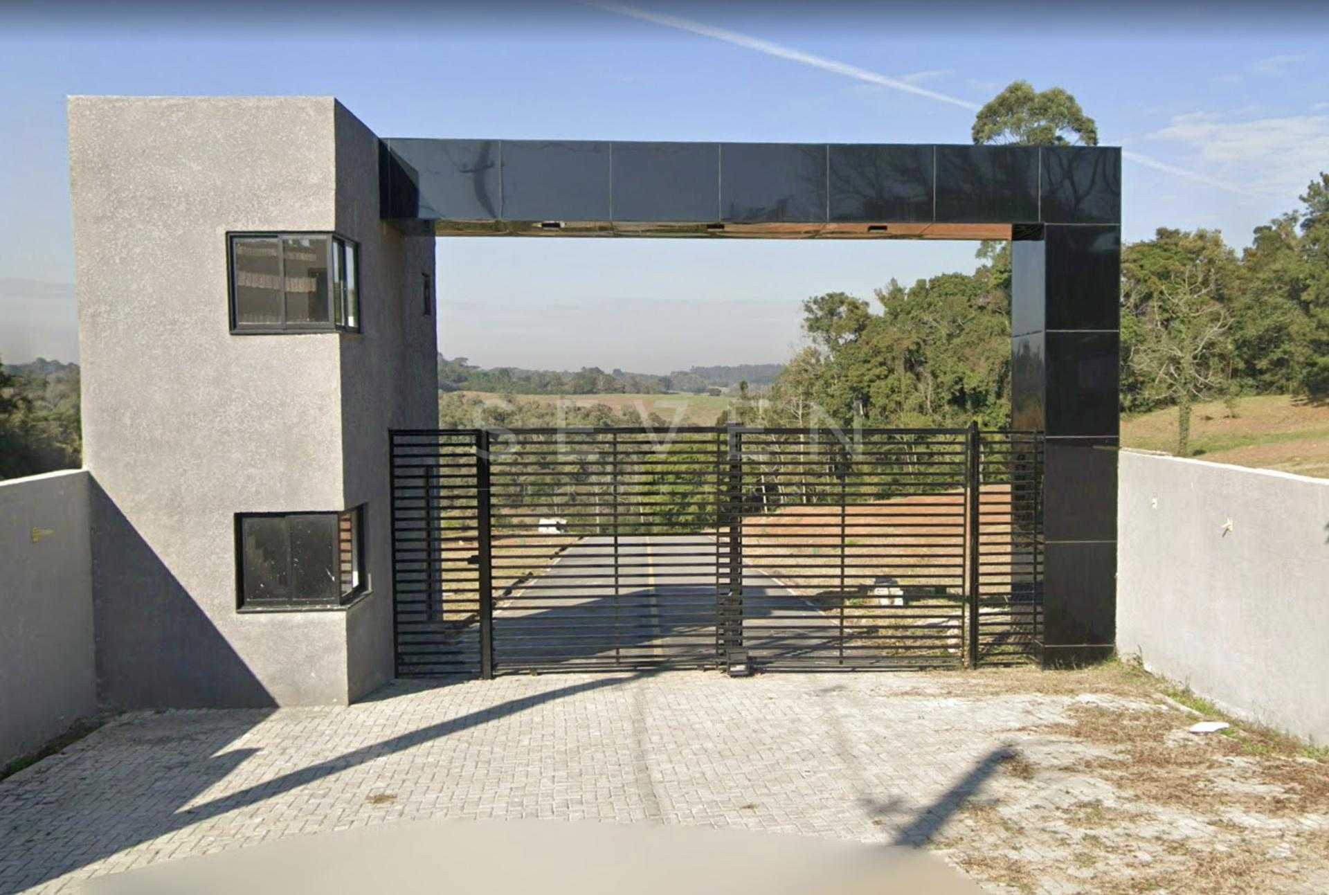 Terreno em condomínio fechado próximo ao Parque Barigui - 1.06...