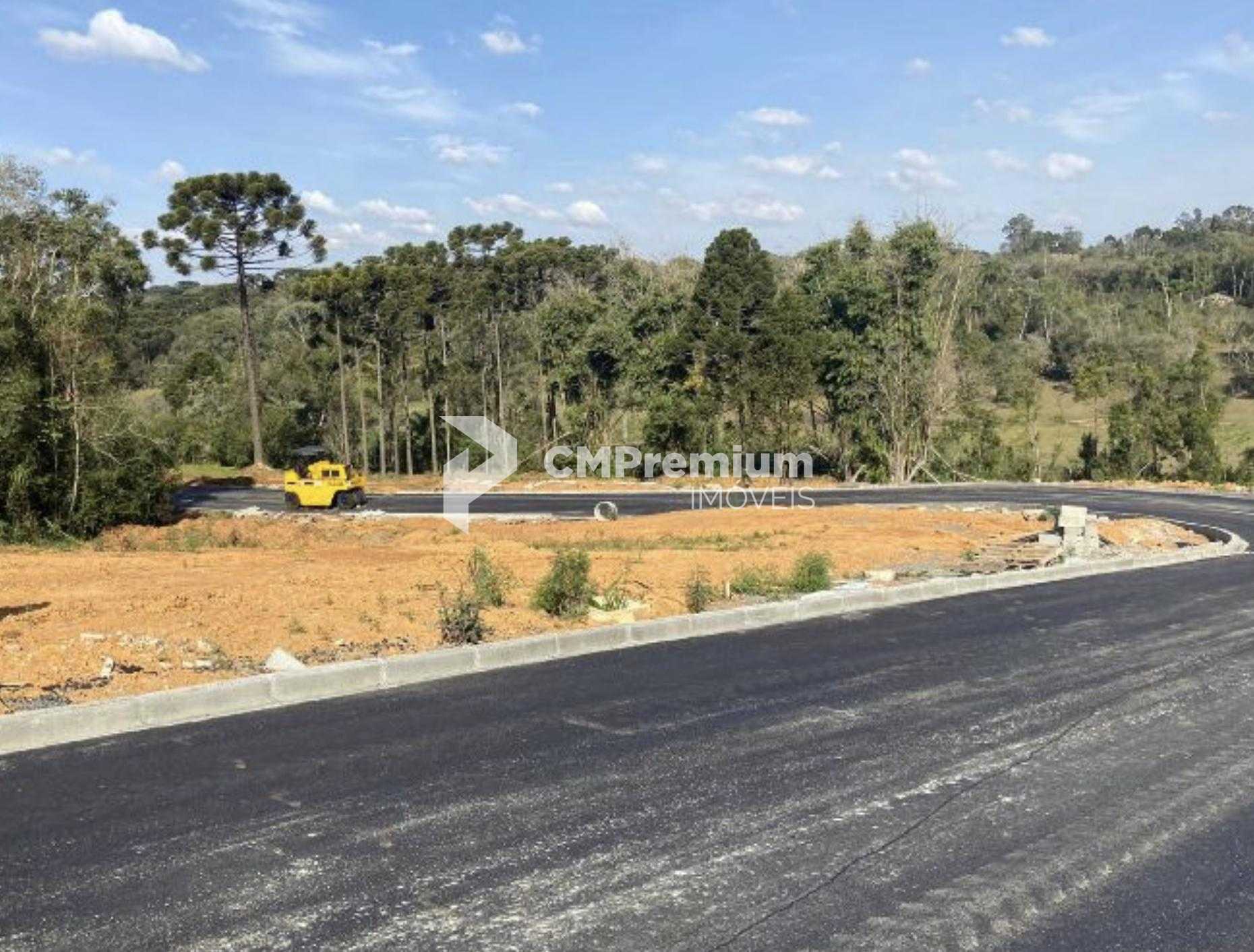 Terreno em condomínio fechado próximo ao Parque Barigui - 1.06...
