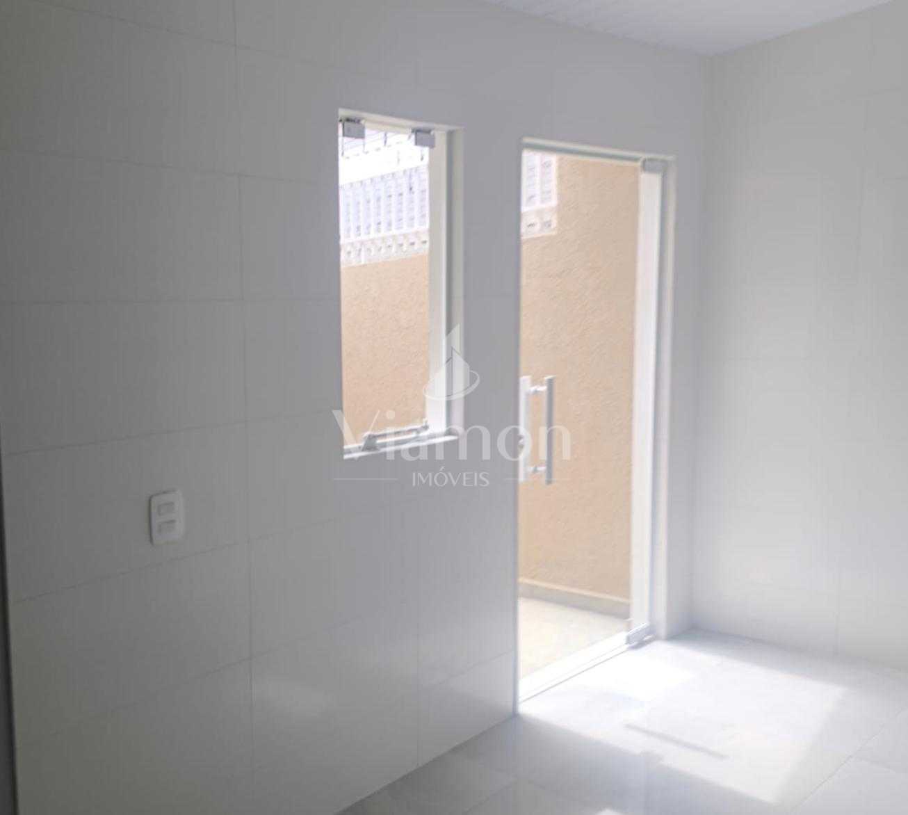 Casa à venda, nova, 2 quartos com quintal - Gralha Azul, FAZEN...