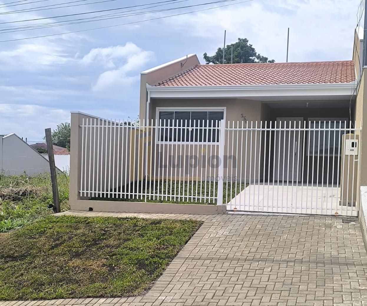 Casa à venda, nova, 2 quartos com quintal - Gralha Azul, FAZEN...