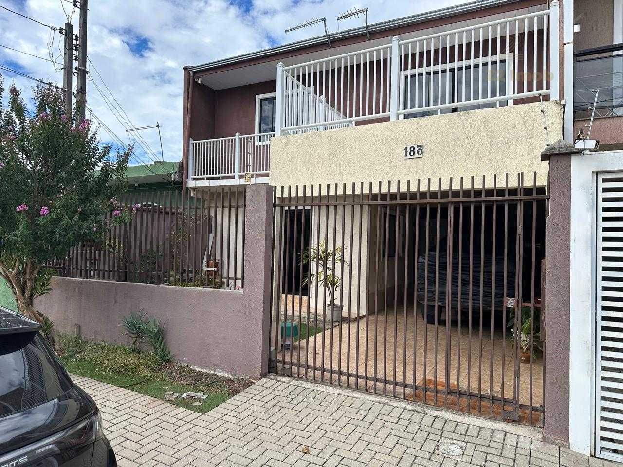 Sobrado à venda, de 212 m2, com 3 quartos, terreno de 160 m2, ...