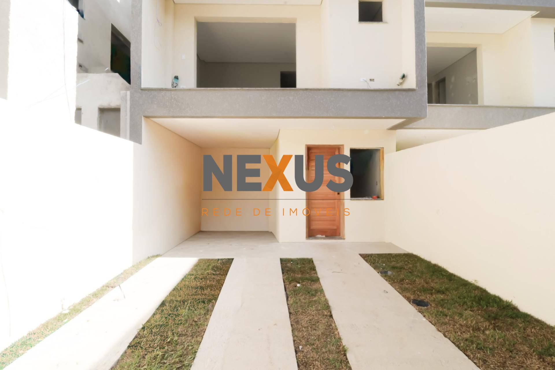 Sobrado 4 suítes à venda, 145m2, no Água Verde Curitiba | Proj...