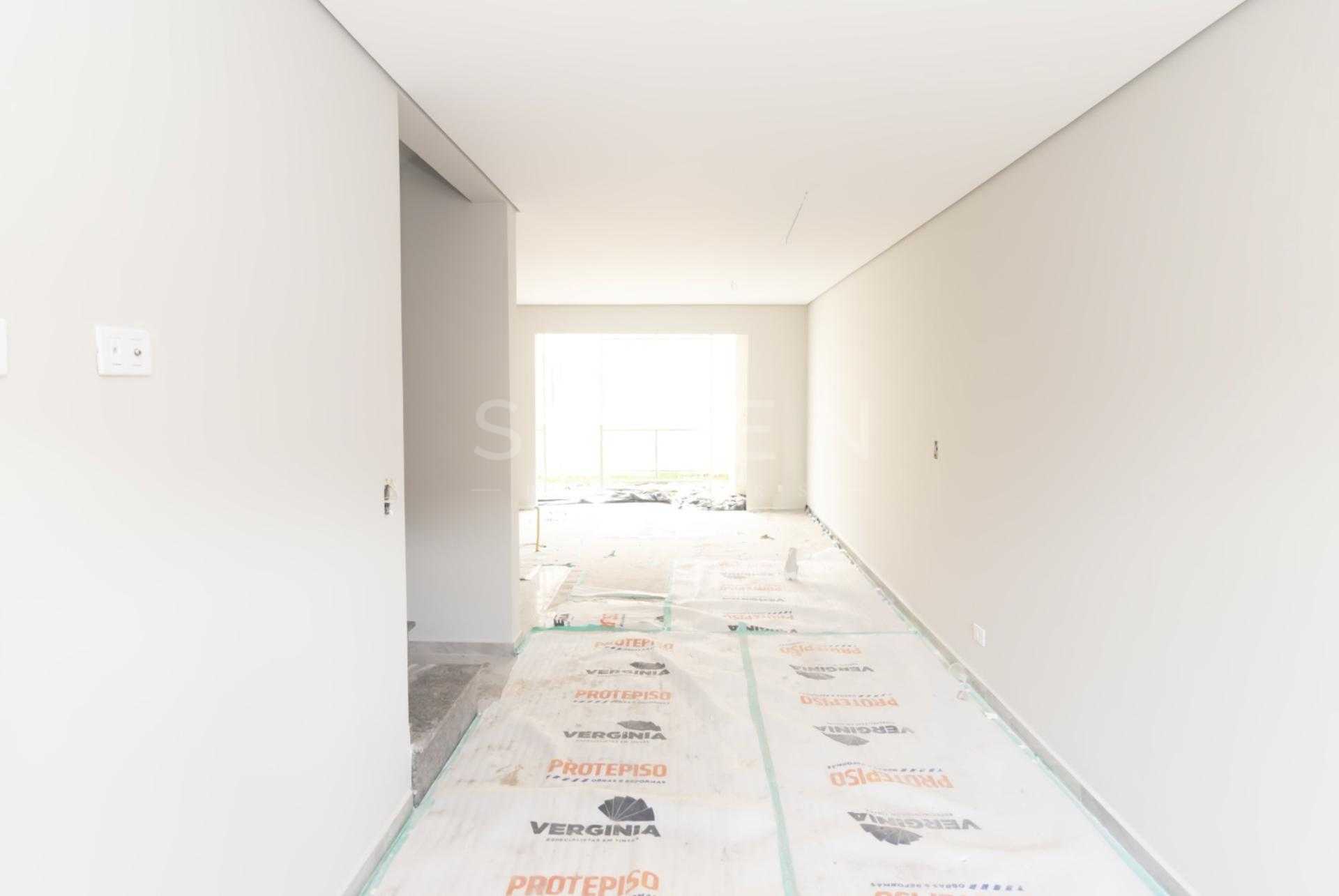 Sobrado 4 suítes à venda, 145m2, no Água Verde Curitiba | Proj...