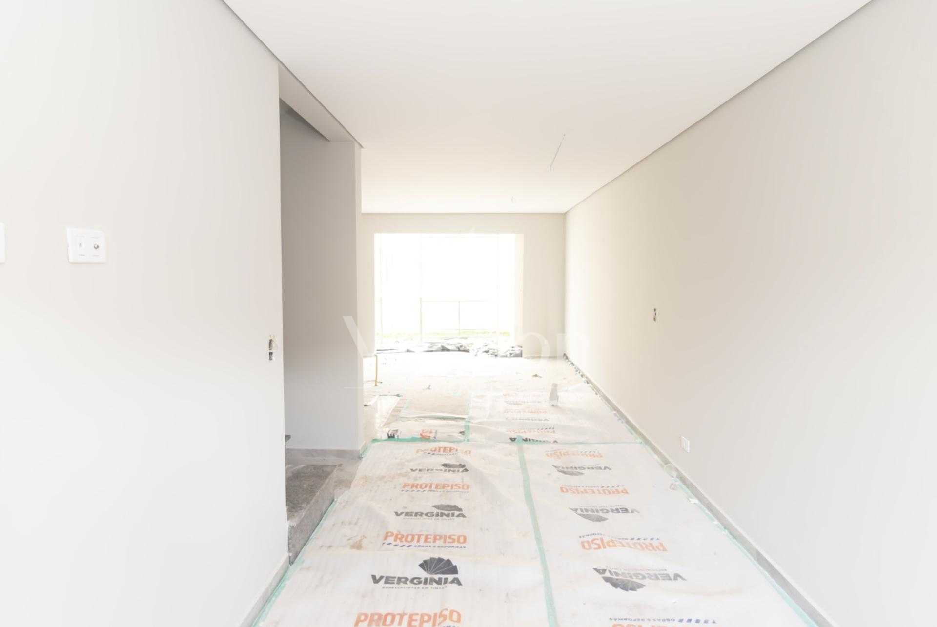 Sobrado 4 suítes à venda, 145m2, no Água Verde Curitiba | Proj...