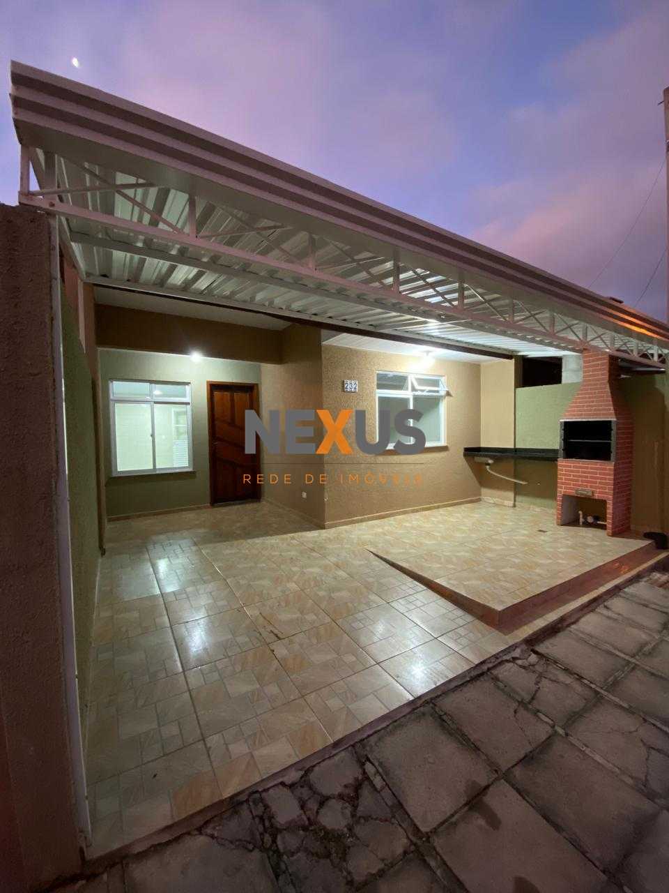 Casa 2 quartos com churrasqueira e garagem coberta no Estados,...