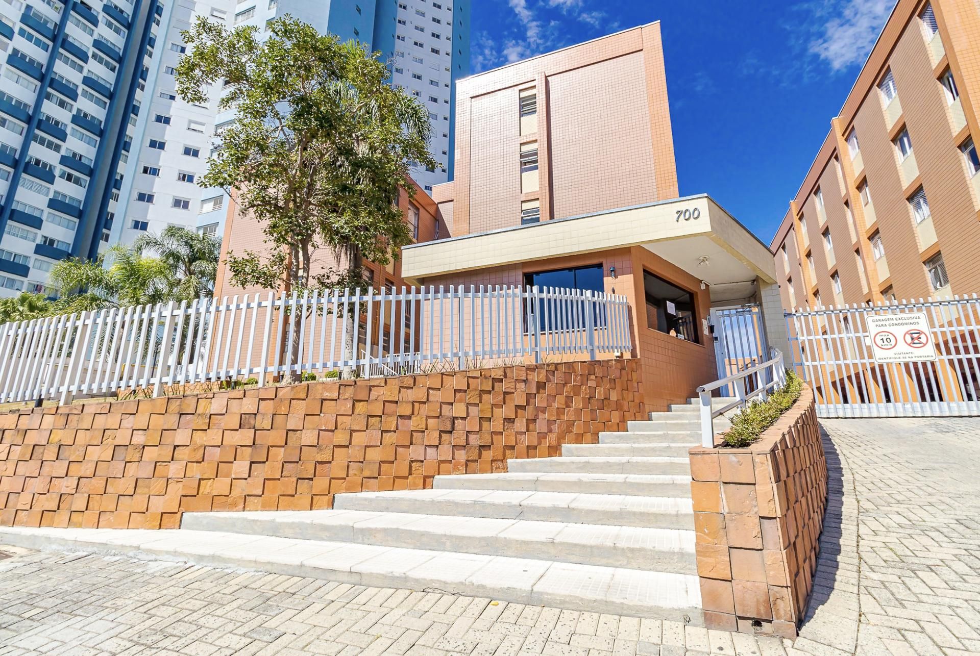 Apartamento 3 quartos reformado à venda, com 76,95 m², Cristo ...