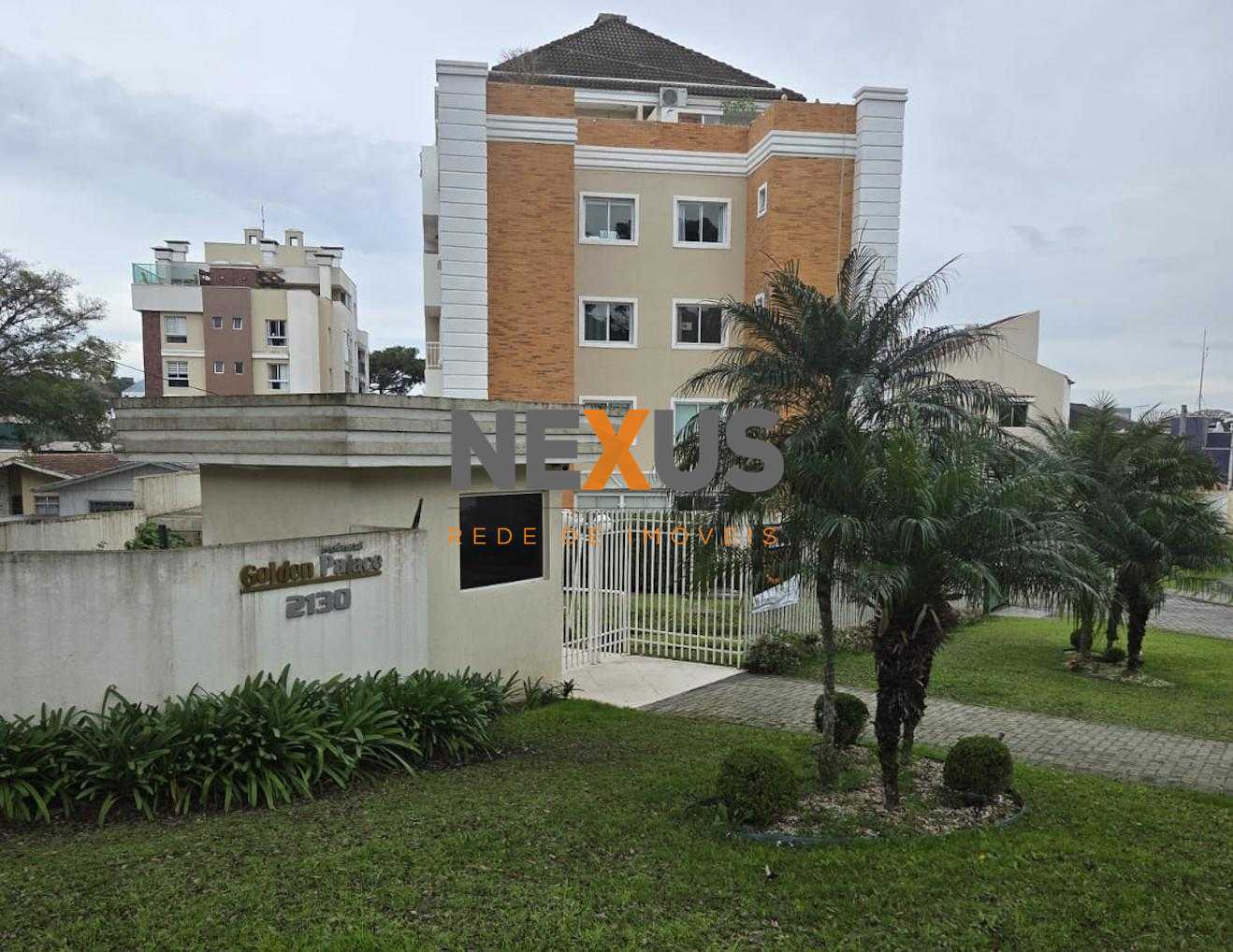 Apartamento à venda no Hugo Lange com 2 quartos, suíte, sacada...