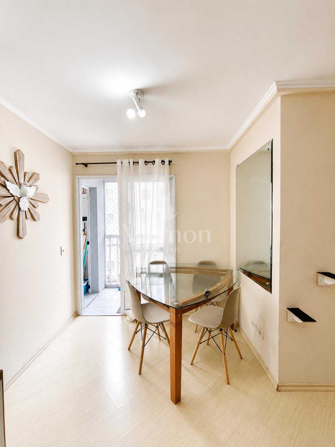 Apartamento a venda - 3 Quartos sendo 1 Suíte, com Vaga, no Re...