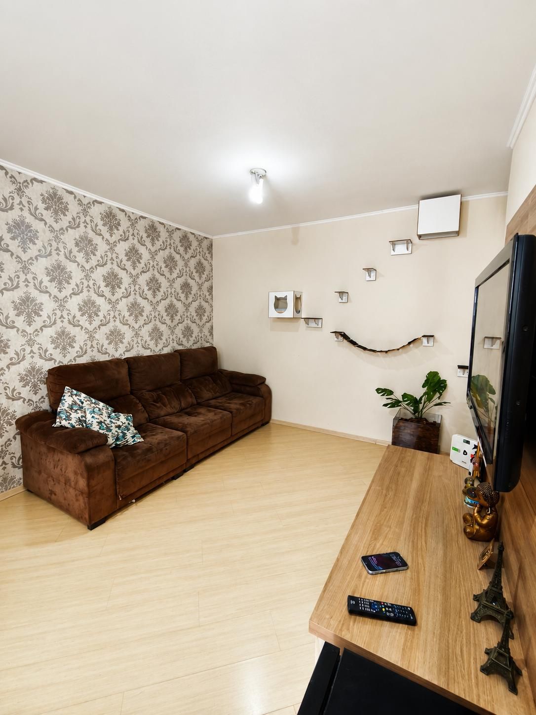 Apartamento a venda - 3 Quartos sendo 1 Suíte, com Vaga, no Re...