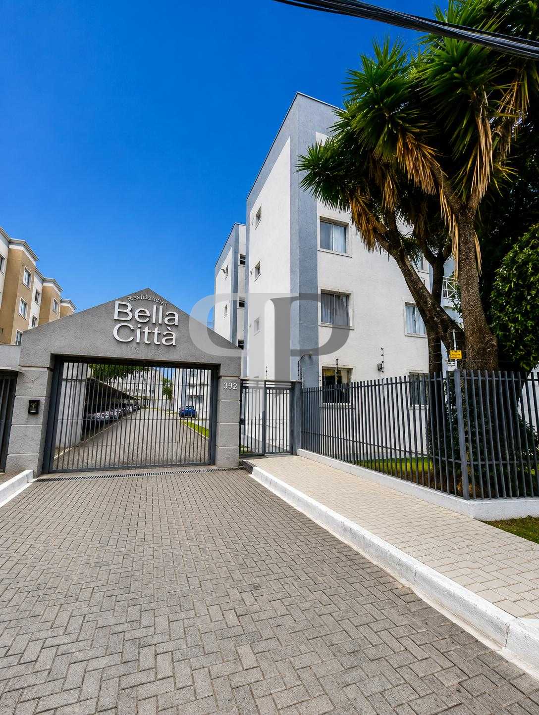 Apartamento a venda - 3 Quartos sendo 1 Suíte, com Vaga, no Re...