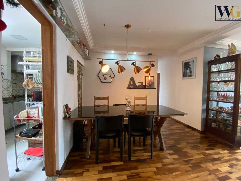 Apartamento à venda,  3 dormitórios com 94 metros privativos C...