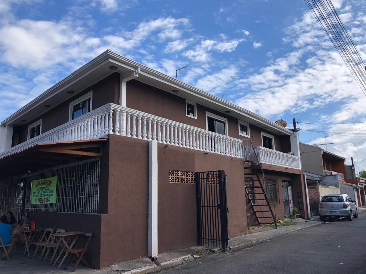 Sobrado à venda, SÍTIO CERCADO  , CURITIBA - PR