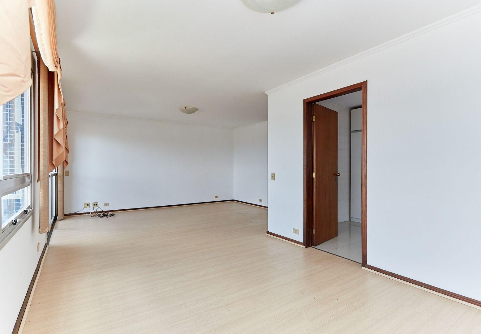 Apartamento à venda, ÁGUA VERDE  , CURITIBA - PR