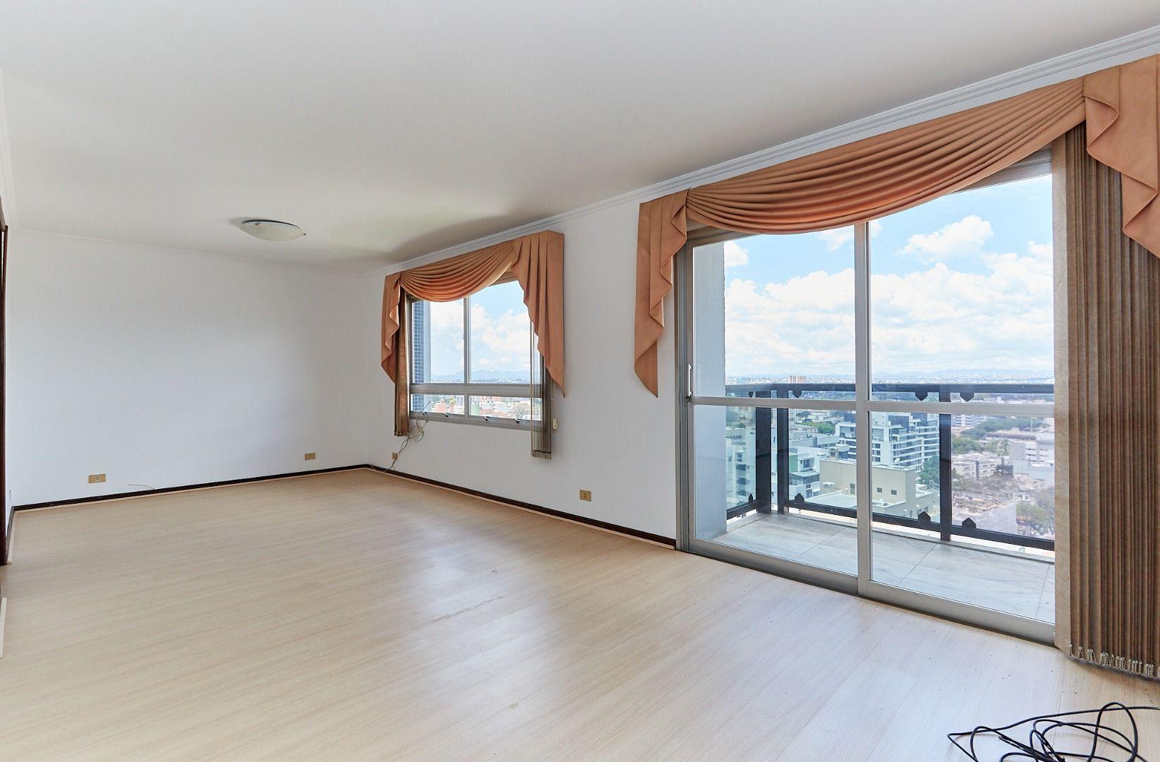 Apartamento à venda, ÁGUA VERDE  , CURITIBA - PR