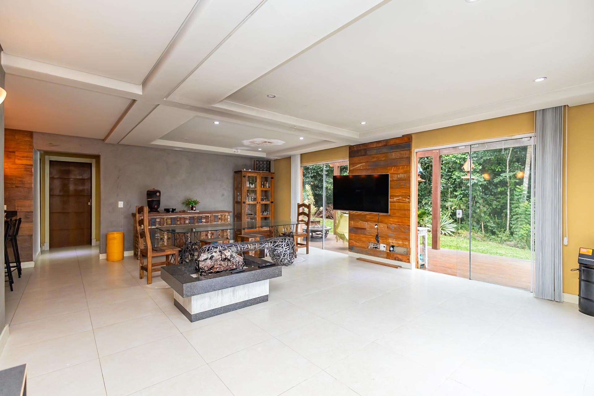 Sobrado à venda, SANTA CÂNDIDA  , CURITIBA - PR