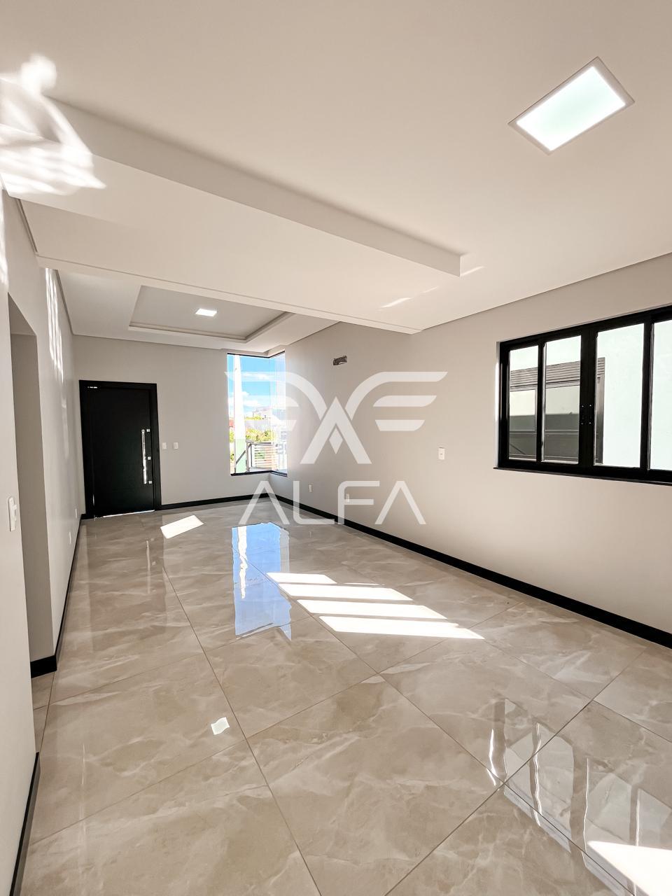 CASA ALTO PADRÃO  LOCALIZADA NO LOTEAMENTO SANTA RITA CAMPOS N...