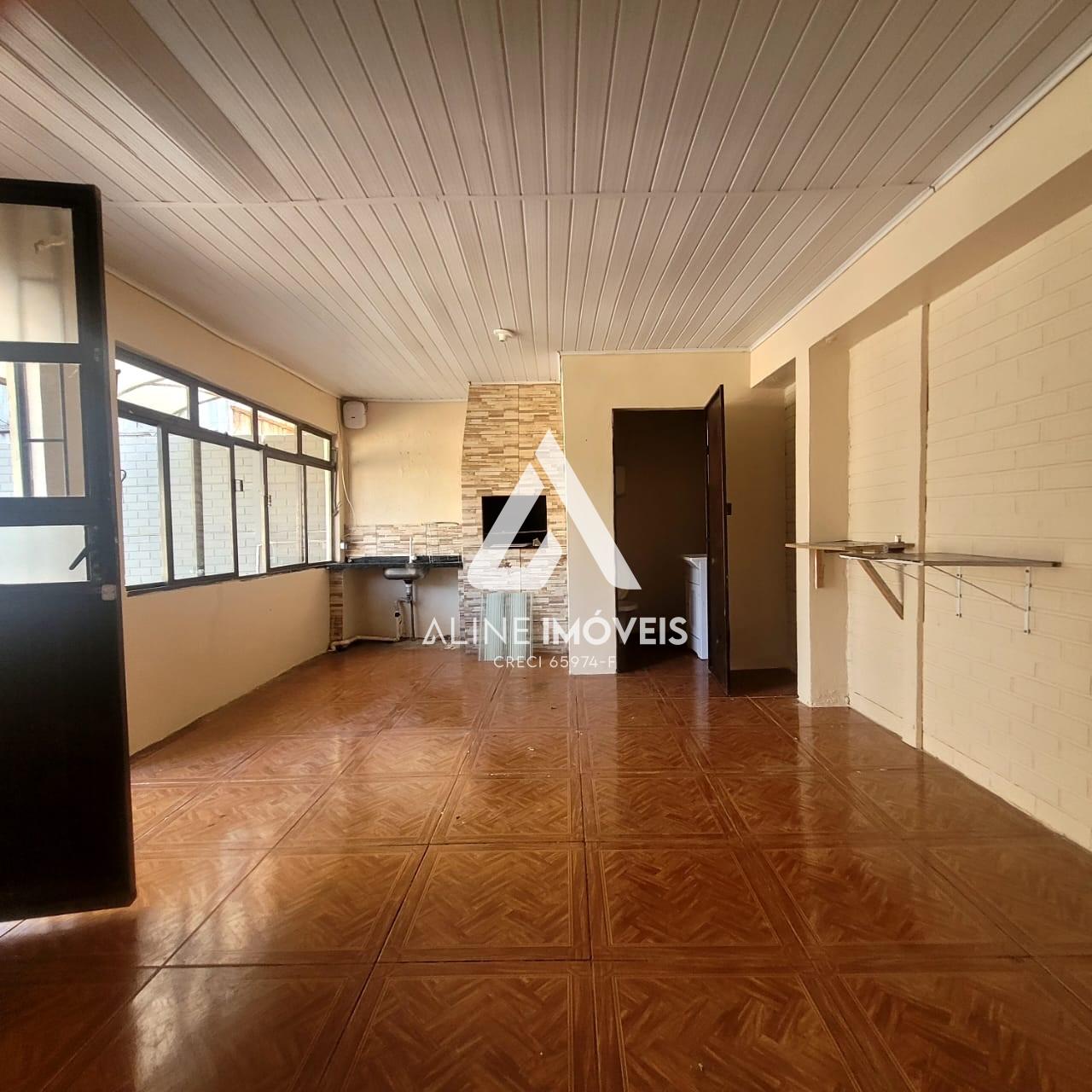 Casa à venda com 3 quartos, 256m² - Foto 2