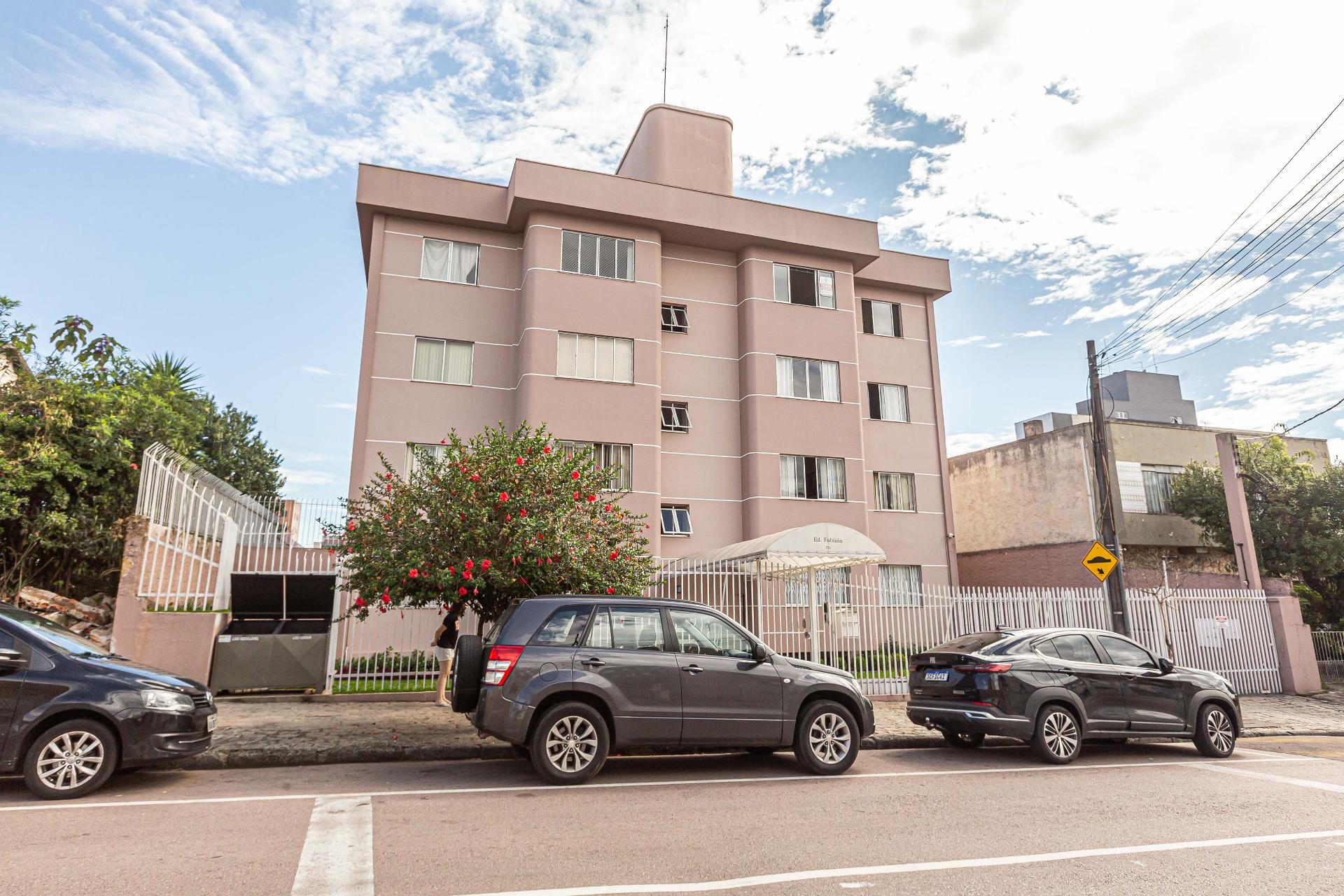 Apartamento a venda Água Verde 2 quartos  sala cozinha lavande...