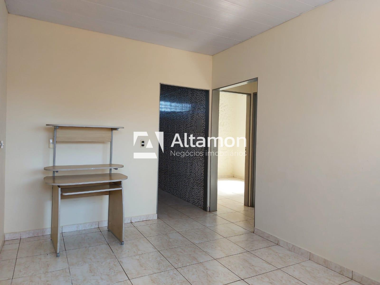 Apartamento para alugar com 3 quartos, 45m² - Foto 1