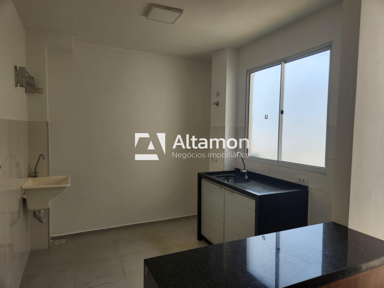 Apartamento para alugar com 2 quartos, 43m² - Foto 4