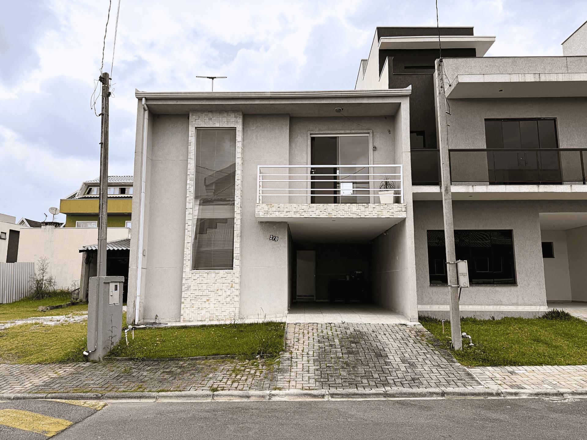Sobrado com 3 dormitórios à venda, 132m , no Pinheirinho, CURI...