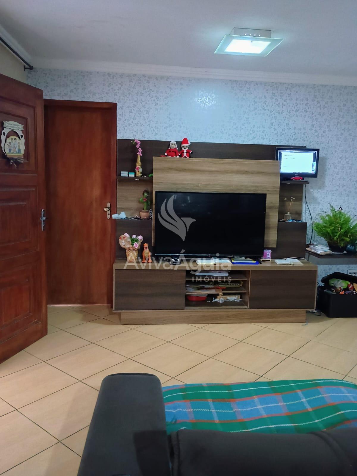 sala grande e arejada