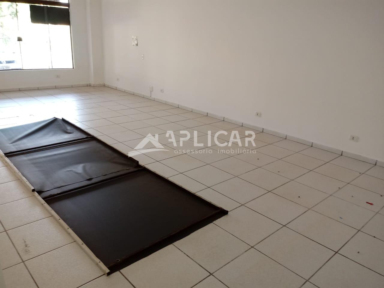 Sala comercial no Jardim Karla